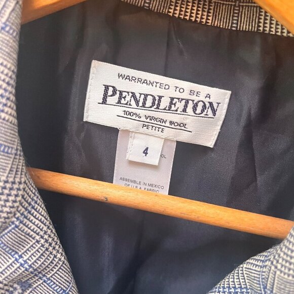 Pendleton Women's Petite Plaid Blazer‎ 100% Virgin Wool Size 4P - Picture 2 of 5